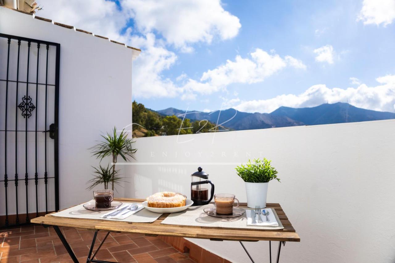 Апартаменты Enjoy2Rent Apartamento Charcones En Mijas Pueblo Экстерьер фото